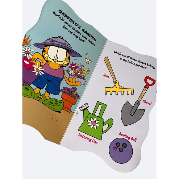 Garfield books Lot of 2   Farm Friends and Out of Place - Picture 6 of 9